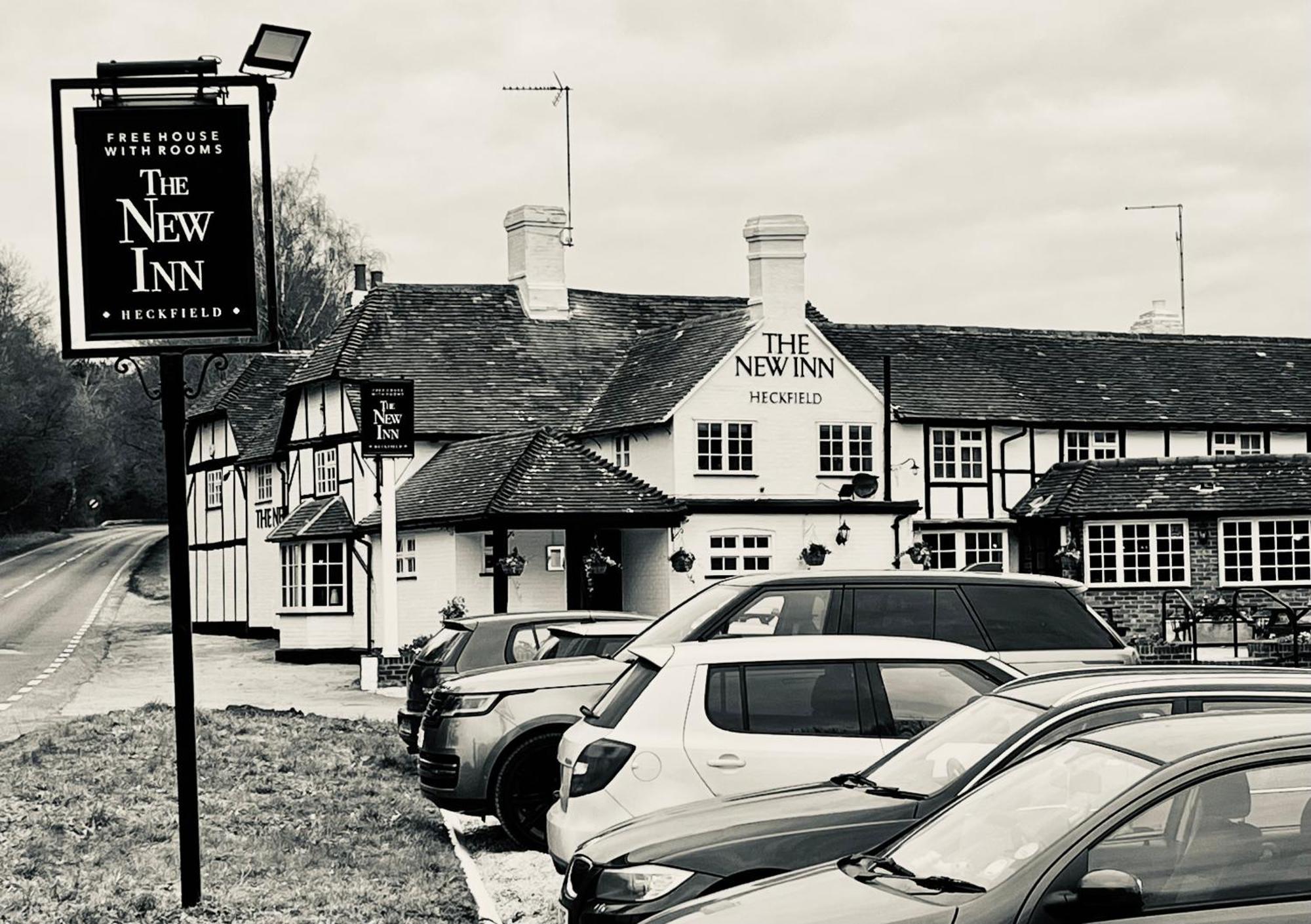 The New Inn Heckfield Hook  Extérieur photo